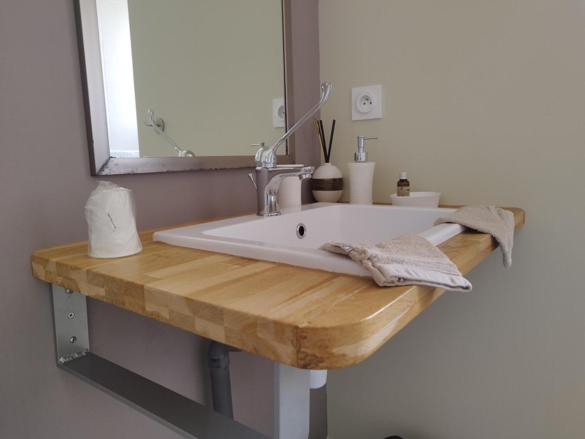 La Sarlamandre, Chambres Et Table D'Hotes Marcillac-Saint-Quentin Exterior foto